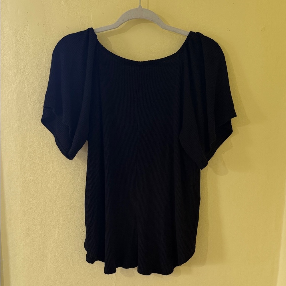 Women's Black Short-Sleeve V-Notch Top - Picture 3 of 3